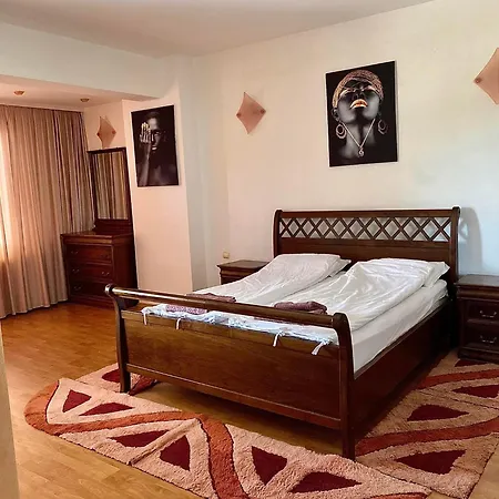 мая Pensionat Pleven